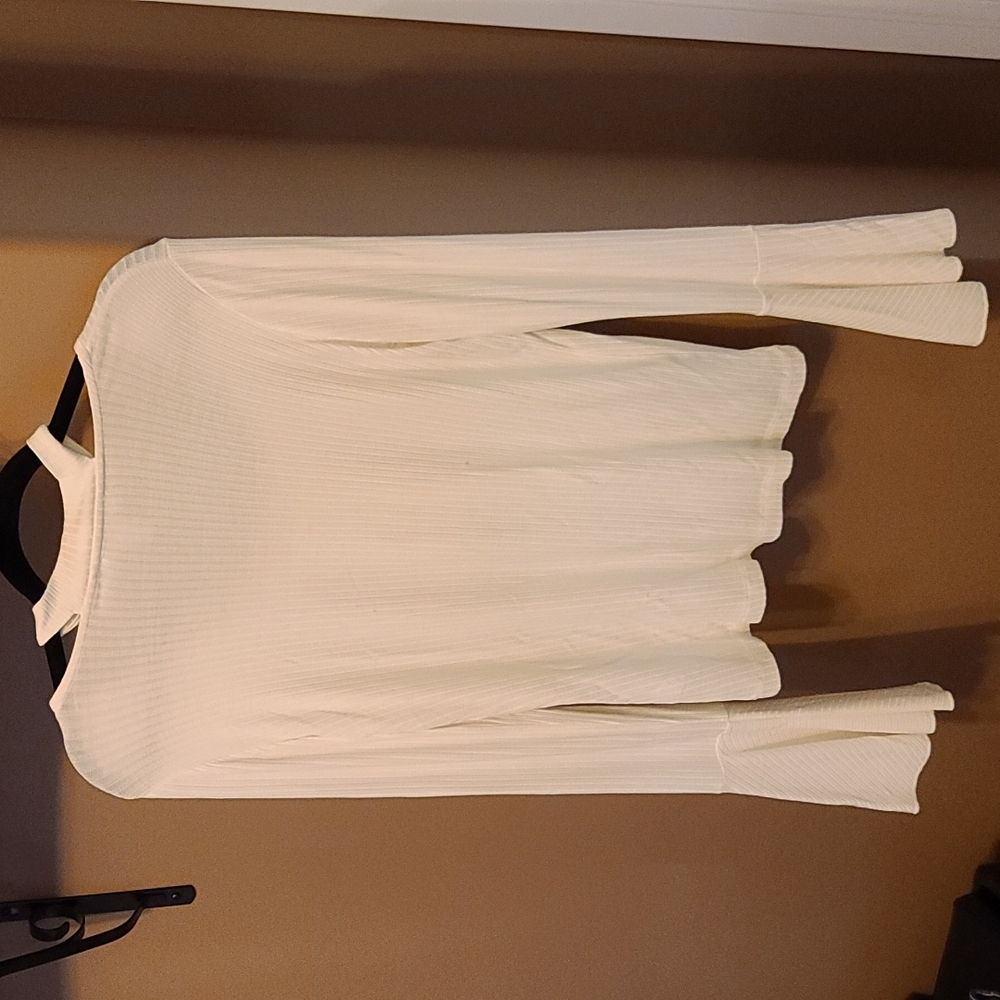 Top Size Large - Picture 2 of 6